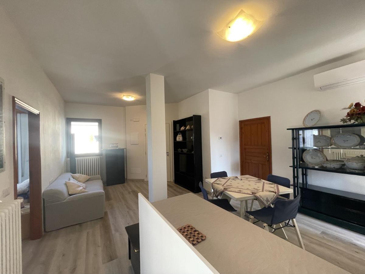 Oasi Di Relax Lejlighed Santa Maria di Scacciano Eksteriør billede